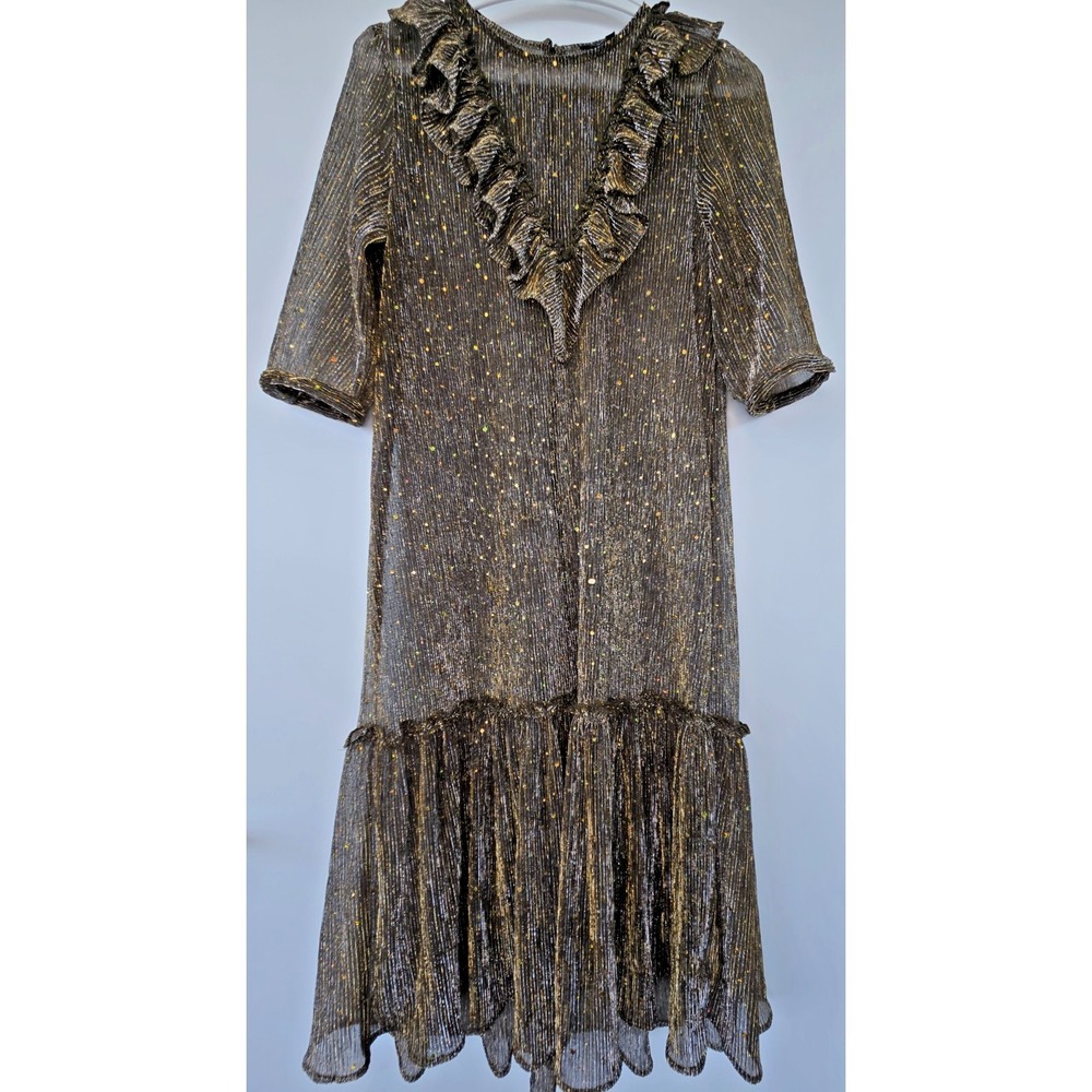 Reveuse Metallic Pleated Midi Dress Sz M Ruffle Victoria Gold Black Sparkle Y2K